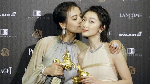 Những sao nữ Hoa ngữ khởi nghiệp từ vai đồng tính - Ảnh 20. Những sao nữ Hoa ngữ khởi nghiệp từ vai đồng tính - Ảnh 20.
