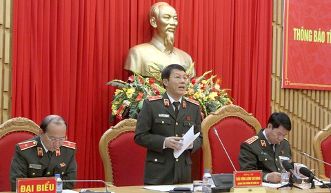 Bộ Công an họp báo, nhiều câu hỏi cho vụ Vũ nhôm - Ảnh 2. Bộ Công an họp báo, nhiều câu hỏi cho vụ Vũ nhôm - Ảnh 2.