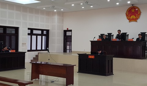 Hoãn xử phó giám đốc doanh nghiệp dọa giết chủ tịch Đà Nẵng - Ảnh 1. Hoãn xử phó giám đốc doanh nghiệp dọa giết chủ tịch Đà Nẵng - Ảnh 1.