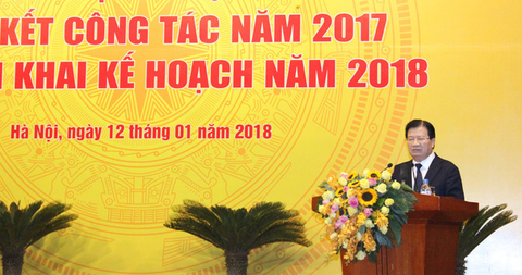Phó Thủ tướng trấn an PVN giữa cơn sóng gió - Ảnh 1. Phó Thủ tướng trấn an PVN giữa cơn sóng gió - Ảnh 1.
