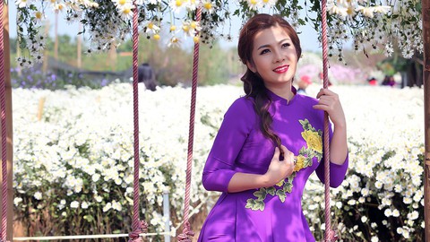Diệu Hương góp thêm vốn quý vào ca Huế với Mười thương - Ảnh 2. Diệu Hương góp thêm vốn quý vào ca Huế với Mười thương - Ảnh 2.