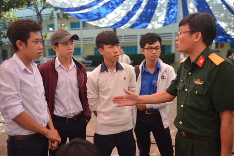 Đề thi THPT quốc gia 2018 sẽ tăng số câu hỏi phân hóa - Ảnh 6. Đề thi THPT quốc gia 2018 sẽ tăng số câu hỏi phân hóa - Ảnh 6.