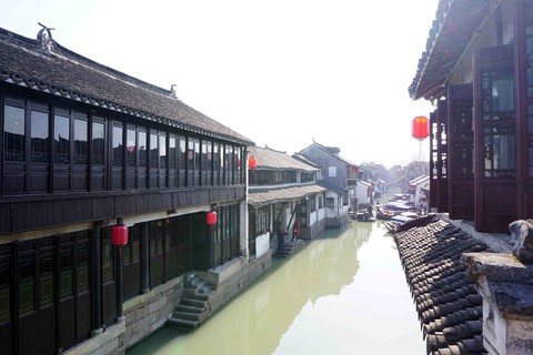 Lang thang ngắm xuân sang ở cổ trấn Châu Trang - Ảnh 3. Lang thang ngắm xuân sang ở cổ trấn Châu Trang - Ảnh 3.