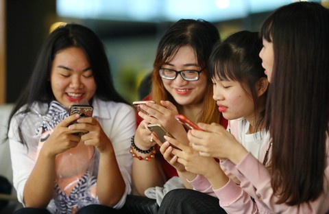 Dịch vụ chuyển mạng giữ số: Người dùng vẫn phải chờ - Ảnh 3. Dịch vụ chuyển mạng giữ số: Người dùng vẫn phải chờ - Ảnh 3.