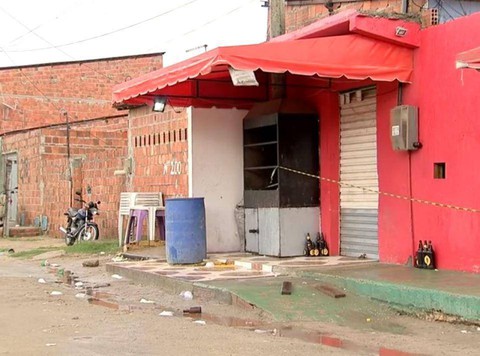 Băng đảng ma túy Brazil thanh toán nhau, ít nhất 14 người chết - Ảnh 1. Băng đảng ma túy Brazil thanh toán nhau, ít nhất 14 người chết - Ảnh 1.