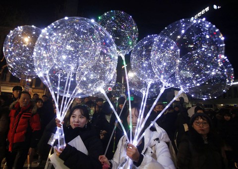 Mỗi nước một ảnh trong năm mới 2018 - Ảnh 2. Mỗi nước một ảnh trong năm mới 2018 - Ảnh 2.
