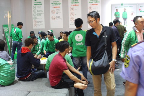 Sau vụ tài xế đình công, Grab âm thầm giảm chiết khấu về 20% - Ảnh 1. Sau vụ tài xế đình công, Grab âm thầm giảm chiết khấu về 20% - Ảnh 1.