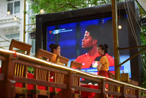 Cả Sài Gòn rạo rực đợi chung kết U23 - Ảnh 9. Cả Sài Gòn rạo rực đợi chung kết U23 - Ảnh 9.