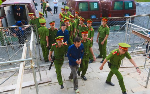 Ông Trần Bắc Hà đã bị đề nghị xử lý hành chính - Ảnh 1. Ông Trần Bắc Hà đã bị đề nghị xử lý hành chính - Ảnh 1.