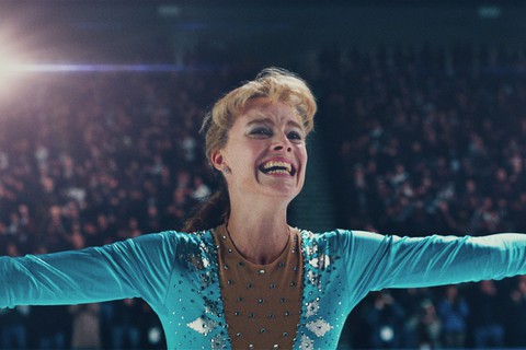 Margot Robbie và nhân vật từng bị nước Mỹ ghét trong I, Tonya - Ảnh 5. Margot Robbie và nhân vật từng bị nước Mỹ ghét trong I, Tonya - Ảnh 5.