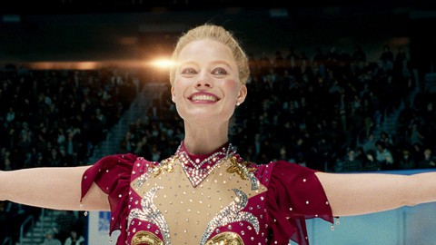 Margot Robbie và nhân vật từng bị nước Mỹ ghét trong I, Tonya - Ảnh 10. Margot Robbie và nhân vật từng bị nước Mỹ ghét trong I, Tonya - Ảnh 10.