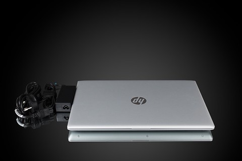 Lựa chọn laptop tối ưu cho startup và văn phòng nhỏ - Ảnh 1. Lựa chọn laptop tối ưu cho startup và văn phòng nhỏ - Ảnh 1.