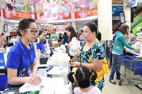 Siêu thị Co.op Mart Cai Lậy giảm giá mạnh - Ảnh 1. Siêu thị Co.op Mart Cai Lậy giảm giá mạnh - Ảnh 1.