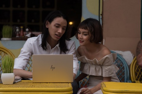 Laptop HP Envy 13 inch, kiêu sa cho doanh nhân khởi nghiệp - Ảnh 1. Laptop HP Envy 13 inch, kiêu sa cho doanh nhân khởi nghiệp - Ảnh 1.