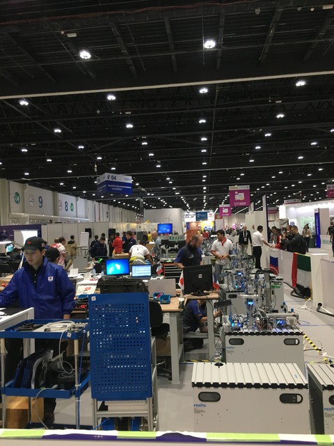 TP.HCM tuyển thí sinh dự thi tay nghề năm 2018 - Ảnh 1. TP.HCM tuyển thí sinh dự thi tay nghề năm 2018 - Ảnh 1.