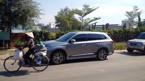 Vì sao Toyota và Honda tạm ngưng nhập xe về Việt Nam? - Ảnh 1. Vì sao Toyota và Honda tạm ngưng nhập xe về Việt Nam? - Ảnh 1.
