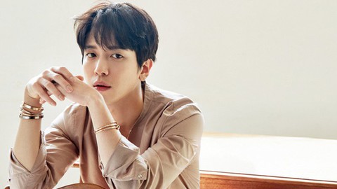 Jonghwa nhóm CNBlue lên tiếng về vụ việc gian lận cao học - Ảnh 1. Jonghwa nhóm CNBlue lên tiếng về vụ việc gian lận cao học - Ảnh 1.