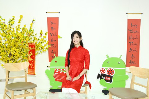 Tết Việt trong mắt hot YouTuber nước ngoài - Ảnh 4. Tết Việt trong mắt hot YouTuber nước ngoài - Ảnh 4.