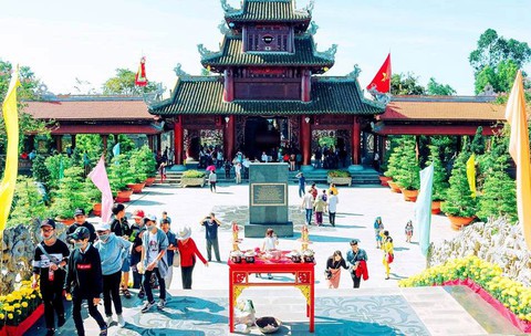 Khai mạc Tuần lễ Văn hóa - Du lịch Đồng Tháp năm 2018 - Ảnh 2. Khai mạc Tuần lễ Văn hóa - Du lịch Đồng Tháp năm 2018 - Ảnh 2.