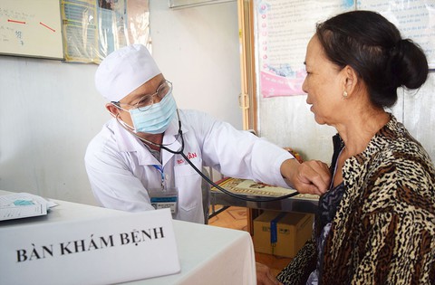 Mô hình bác sĩ gia đình khó làm dịch vụ tại nhà - Ảnh 1. Mô hình bác sĩ gia đình khó làm dịch vụ tại nhà - Ảnh 1.