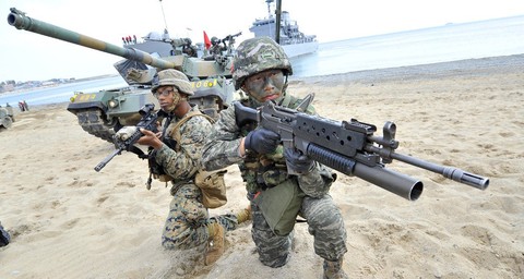 Đô đốc Mỹ: Chiến tranh với Triều Tiên chưa bao giờ ‘gần đến thế’ - Ảnh 3. Đô đốc Mỹ: Chiến tranh với Triều Tiên chưa bao giờ ‘gần đến thế’ - Ảnh 3.