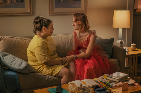 Lady Bird: rung động, nổi loạn và hoài bão của một cô gái - Ảnh 3. Lady Bird: rung động, nổi loạn và hoài bão của một cô gái - Ảnh 3.