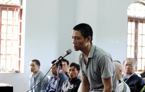 Nổ súng vì công ty Long Sơn cho san ủi, phá rẫy của người dân - Ảnh 4. Nổ súng vì công ty Long Sơn cho san ủi, phá rẫy của người dân - Ảnh 4.