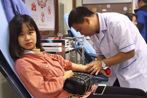 O cần, O đến, A và B cùng sẻ chia giọt máu quý hiếm - Ảnh 1. O cần, O đến, A và B cùng sẻ chia giọt máu quý hiếm - Ảnh 1.