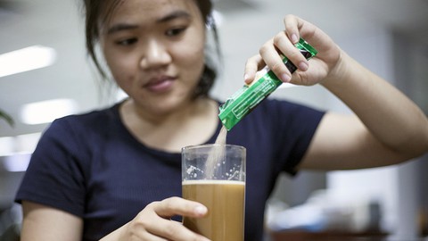 Thức uống liền có đường: Hại hay không do người dùng - Ảnh 1. Thức uống liền có đường: Hại hay không do người dùng - Ảnh 1.