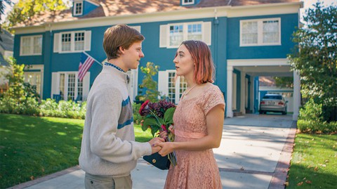 Lady Bird: rung động, nổi loạn và hoài bão của một cô gái - Ảnh 6. Lady Bird: rung động, nổi loạn và hoài bão của một cô gái - Ảnh 6.