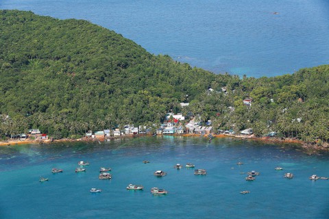 Hòn Thơm: Cô gái đẹp ẩn mình giữa trùng khơi - Ảnh 2. Hòn Thơm: Cô gái đẹp ẩn mình giữa trùng khơi - Ảnh 2.