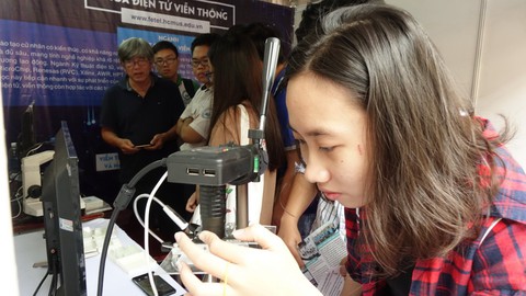 Ngày hội khám phá khoa học tự nhiên - Ảnh 1. Ngày hội khám phá khoa học tự nhiên - Ảnh 1.