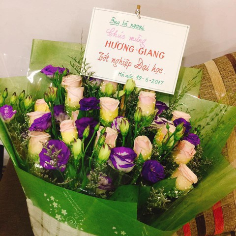 9x kể chuyện ông ngoại đạp xe đi phát quà cho con cháu - Ảnh 2. 9x kể chuyện ông ngoại đạp xe đi phát quà cho con cháu - Ảnh 2.