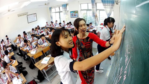 Chương trình phổ thông mới: Hay, nhưng cần hoàn thiện - Ảnh 1. Chương trình phổ thông mới: Hay, nhưng cần hoàn thiện - Ảnh 1.