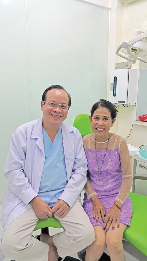 Tiến sĩ Bác sĩ Võ Văn Nhân: Người đưa implant nha khoa Việt Nam vươn tầm thế giới - Ảnh 3. Tiến sĩ Bác sĩ Võ Văn Nhân: Người đưa implant nha khoa Việt Nam vươn tầm thế giới - Ảnh 3.