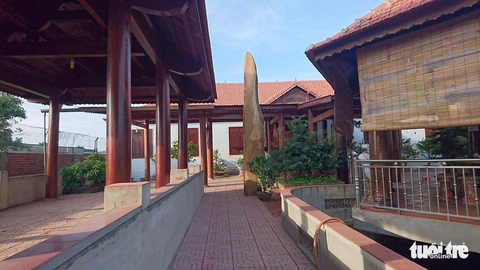 Xác minh nguyên chủ tịch huyện có biệt phủ khủng và nhiều nhà đất - Ảnh 1. Xác minh nguyên chủ tịch huyện có biệt phủ khủng và nhiều nhà đất - Ảnh 1.