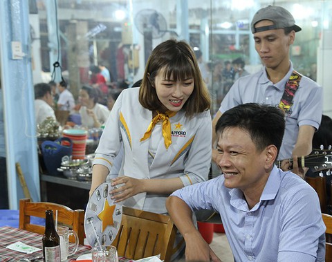Câu chuyện năm mới: “Bia ngon đâu chỉ để ăn mừng” - Ảnh 1. Câu chuyện năm mới: “Bia ngon đâu chỉ để ăn mừng” - Ảnh 1.
