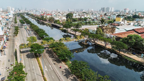 Aurora: căn hộ hai mặt tiền sông tại Bến Bình Đông - Ảnh 1. Aurora: căn hộ hai mặt tiền sông tại Bến Bình Đông - Ảnh 1.
