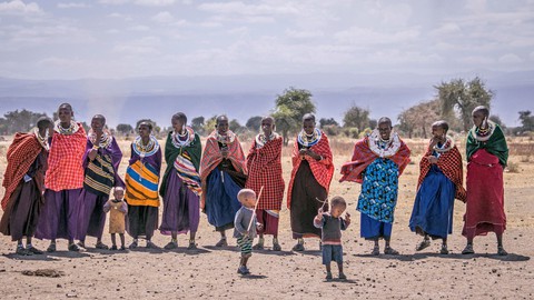 Thăm làng người Maasai - nơi đàn ông được cưới nhiều vợ - Ảnh 3. Thăm làng người Maasai - nơi đàn ông được cưới nhiều vợ - Ảnh 3.