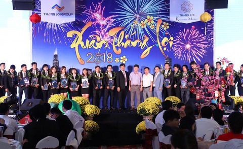 Thắng Lợi Group tổ chức đêm nhạc Xuân Thắng Lợi 2018 - Ảnh 2. Thắng Lợi Group tổ chức đêm nhạc Xuân Thắng Lợi 2018 - Ảnh 2.