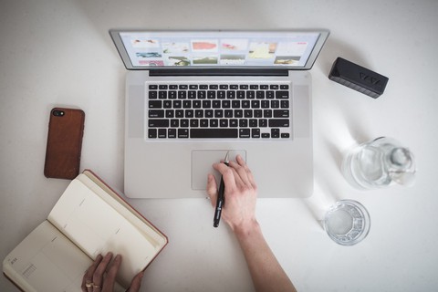 Sắp tới máy Mac sẽ sử dụng chip riêng của Apple - Ảnh 1. Sắp tới máy Mac sẽ sử dụng chip riêng của Apple - Ảnh 1.