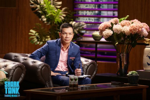Shark Hưng tự tin với ứng dụng Phleek - Ảnh 1. Shark Hưng tự tin với ứng dụng Phleek - Ảnh 1.