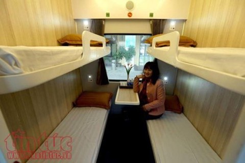 Tàu Thống Nhất chất lượng cao thế hệ 3 lăn bánh chuyến đầu tiên - Ảnh 4. Tàu Thống Nhất chất lượng cao thế hệ 3 lăn bánh chuyến đầu tiên - Ảnh 4.
