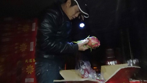 Lái xe container: Đêm ở Pò Chài - Ảnh 3. Lái xe container: Đêm ở Pò Chài - Ảnh 3.