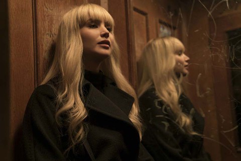 Red Sparrow: Jennifer Lawrence dùng nhan sắc hạ gục mục tiêu - Ảnh 6. Red Sparrow: Jennifer Lawrence dùng nhan sắc hạ gục mục tiêu - Ảnh 6.