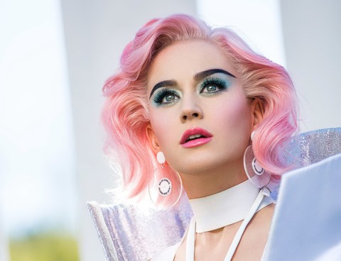 Album mới của Katy Perry ế thê thảm ở Anh - Ảnh 1. Album mới của Katy Perry ế thê thảm ở Anh - Ảnh 1.