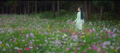 Soobin Hoàng Sơn chào 2018 bằng ca khúc gây nôn nao mùa Tết - Ảnh 3. Soobin Hoàng Sơn chào 2018 bằng ca khúc gây nôn nao mùa Tết - Ảnh 3.