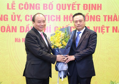 Thủ tướng giao nhiệm vụ cho tân chủ tịch Tập đoàn Dầu khí - Ảnh 1. Thủ tướng giao nhiệm vụ cho tân chủ tịch Tập đoàn Dầu khí - Ảnh 1.