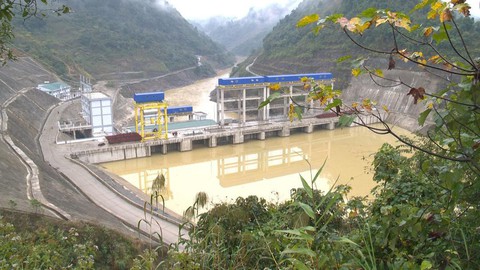 Thủy điện Bắc Mê phát điện khi chưa có giấy phép - Ảnh 2. Thủy điện Bắc Mê phát điện khi chưa có giấy phép - Ảnh 2.