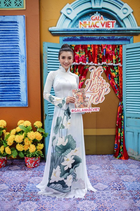 Mùa hoa trở lại mở màn Gala nhạc Việt Về nhà đón Tết - Ảnh 6. Mùa hoa trở lại mở màn Gala nhạc Việt Về nhà đón Tết - Ảnh 6.